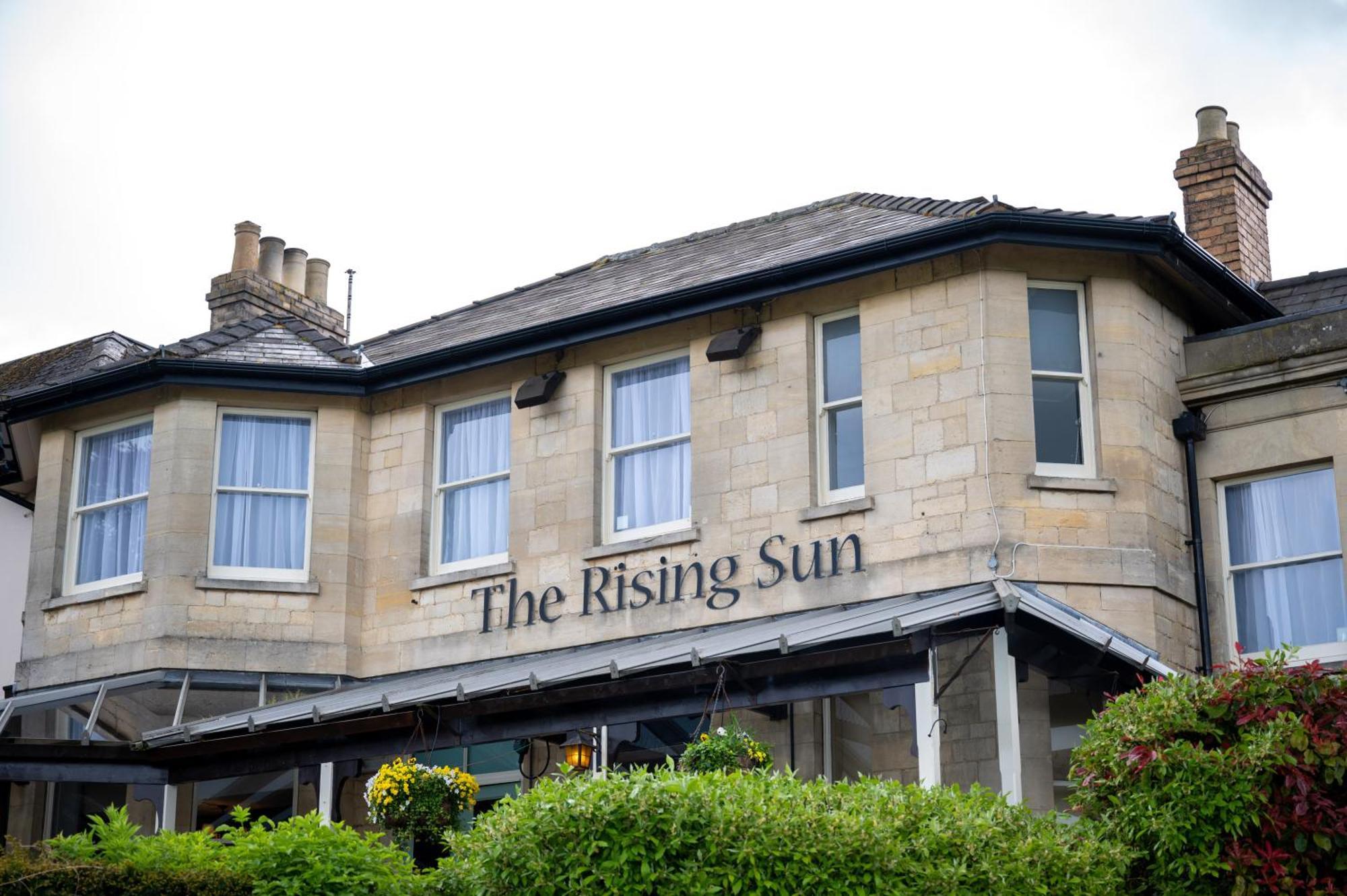 Rising Sun Hotel By Greene King Inns Cheltenham Extérieur photo