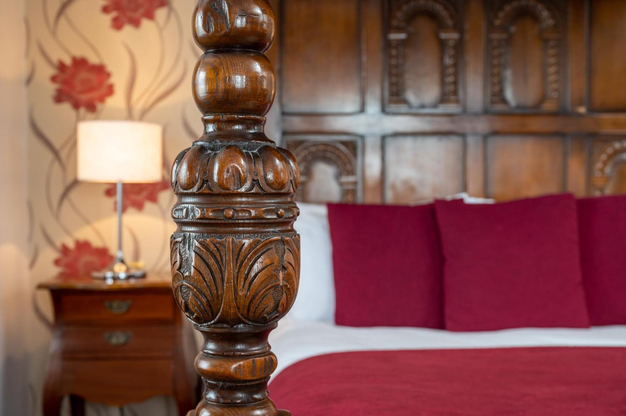 Rising Sun Hotel By Greene King Inns Cheltenham Extérieur photo