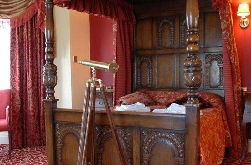 Rising Sun Hotel By Greene King Inns Cheltenham Extérieur photo